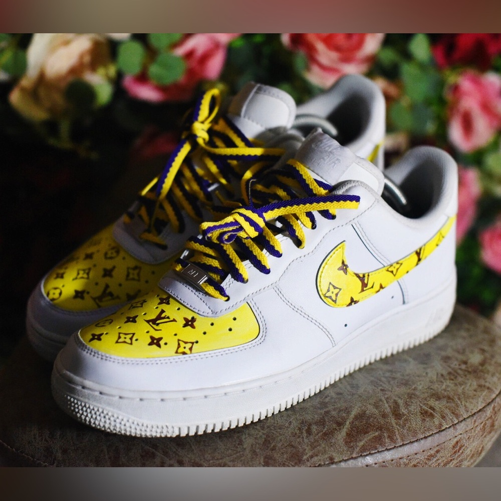 Nike Air Force 1 ‘07 LV White Custom Yellow Purple Gole
